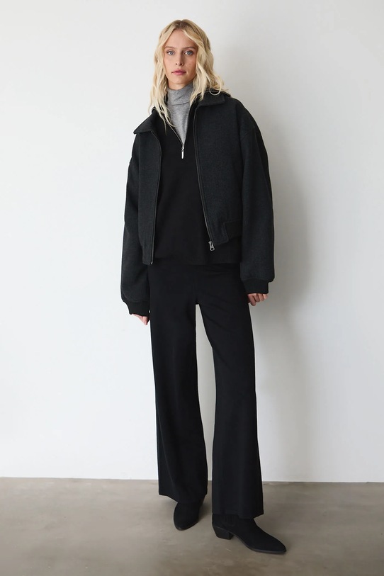 Spodnie damskie wide leg gładkie dzianina czarny RW25-SPD704