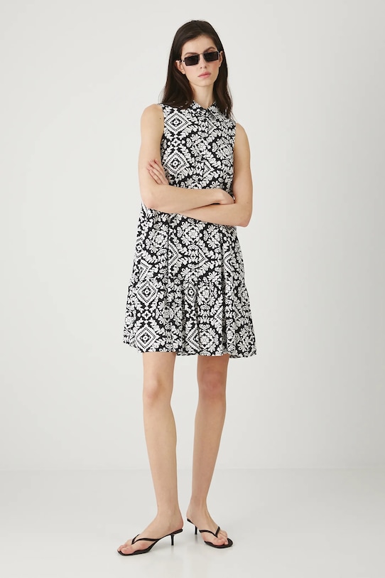 Medicine sukienka casual czarny RW25.SUD011