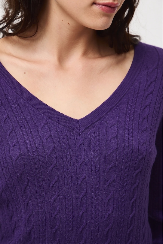 Sweter damski z warkoczowym splotem RW25-SWD052 fioletowy