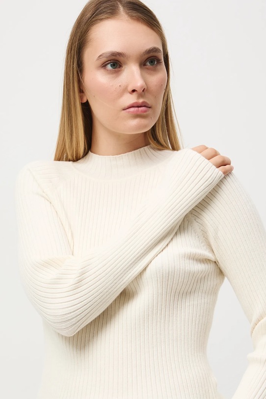 Sweter damski prążkowany RW25-SWD054 beżowy