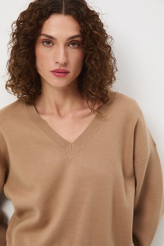 Medicine sweter beżowy RW25-SWD064