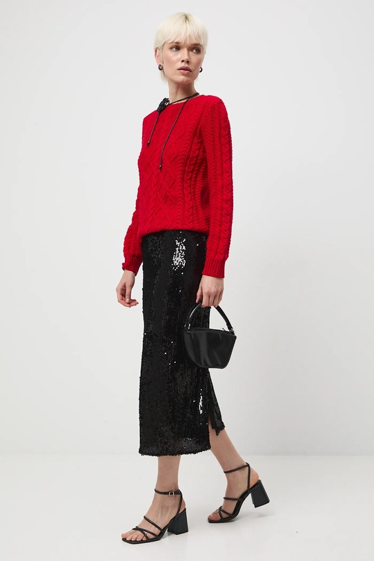 Medicine sweter RW25-SWD0A0 czerwony RW25