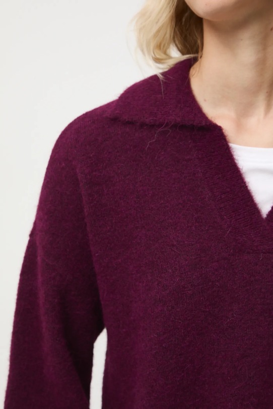 Sweter z wełną alpaki damski z kołnierzykiem RW25-SWD700 bordowy