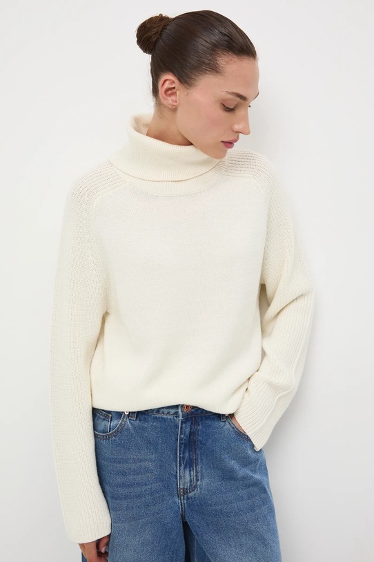 Medicine sweter z wełny merino regular beżowy RW25-SWD812