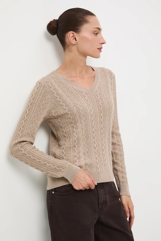 Medicine sweter z wełny merino szpic beżowy RW25-SWD813