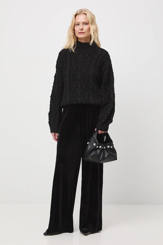 Medicine sweter aplikacja czarny RW25-SWDA01