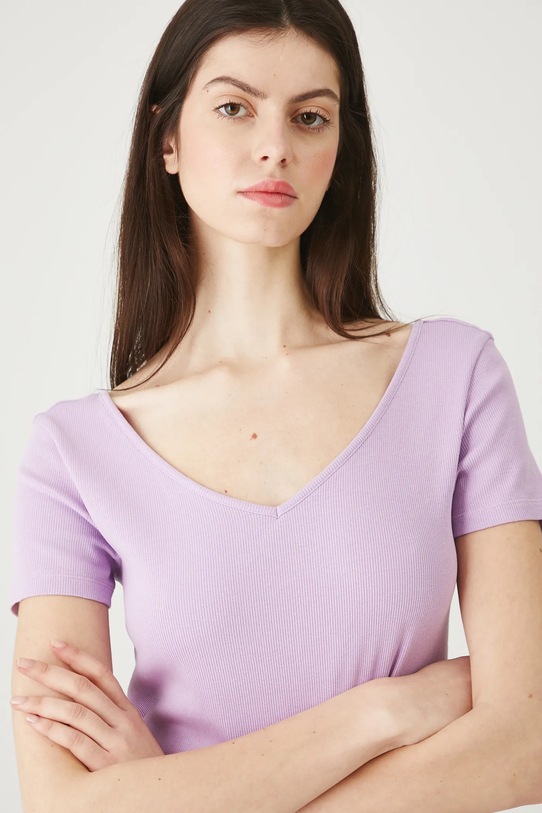 T-shirt bawełniany damski z elastanem prążkowany z elastanem fioletowy RW25.TSD012