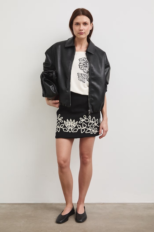 Dámské tričko s potištěným modalem RW25-TSD108 béžová RS26