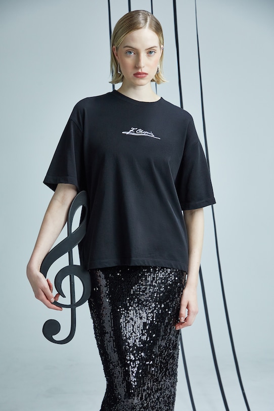 T-shirt bawełniany damski z kolekcji Narodowy Instytut Fryderyka Chopina x Medicine okrągły czarny RW25-TSD750