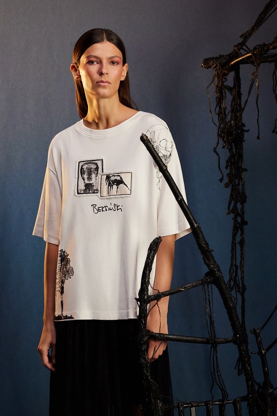 Medicine t-shirt bawełniany nadruk beżowy RW25-TSDA56