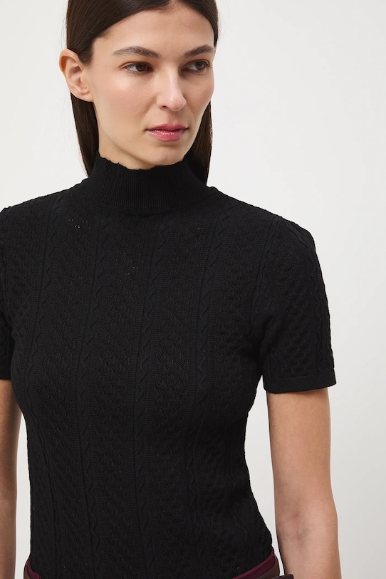 T-shirt damski ażurowy z wiskozą czarny RW25-TSDC01