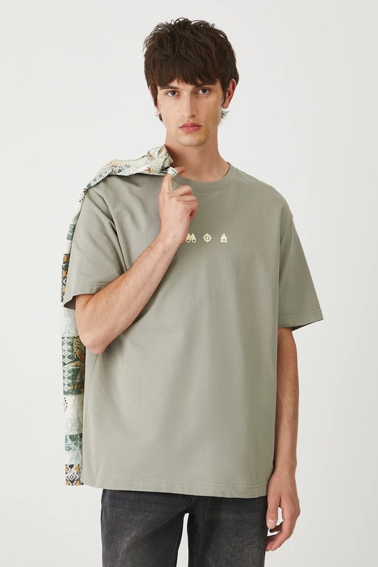 T-shirt bawełniany męski z nadrukiem i aplikacją okrągły zielony RW25.TSM204