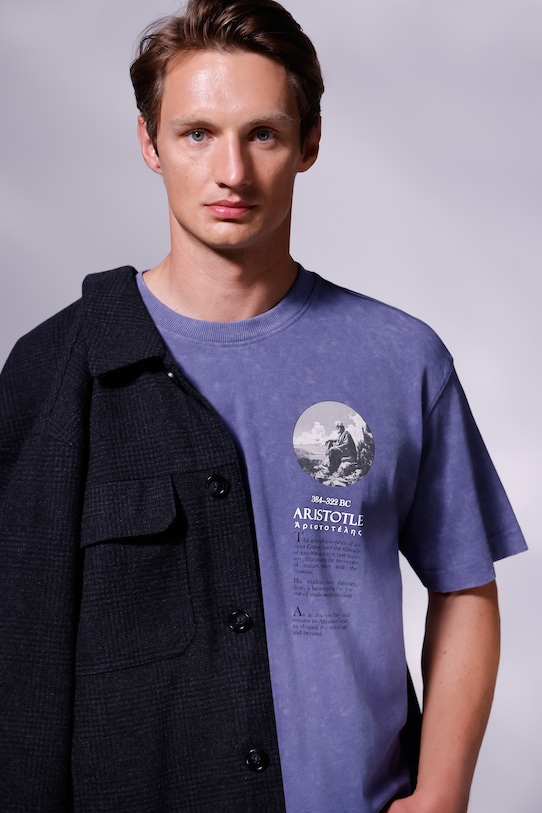 T-shirt bawełniany męski z kolekcji Science – Words of Wisdom okrągły niebieski RW25-TSM353