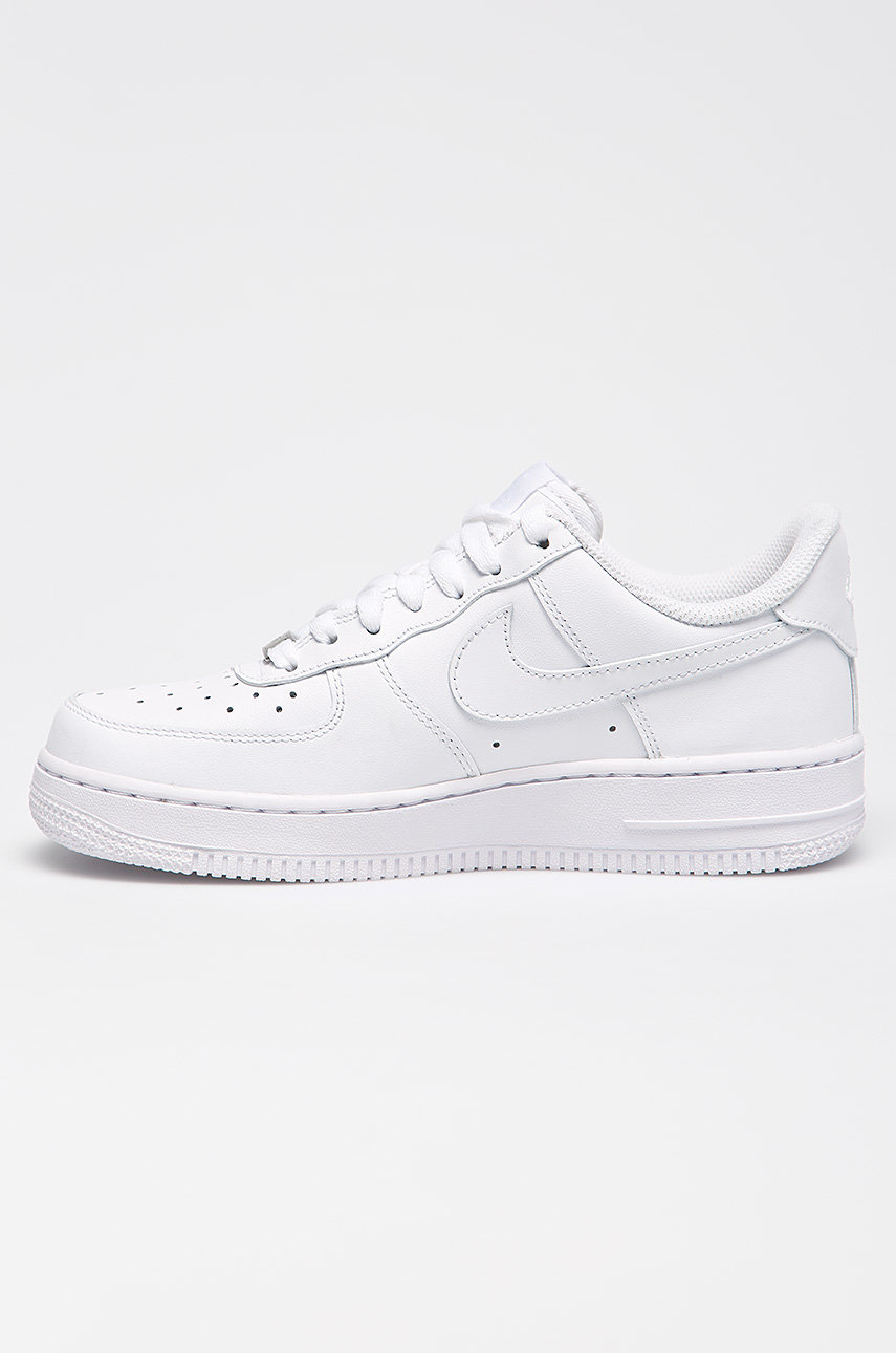 Obuwie Nike Sportswear - Buty Air Force 1 07 315115.112 biały