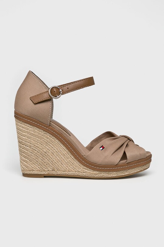 Tommy Hilfiger - Sandały FW0FW00905 powyżej 8 cm beżowy FW0FW00905