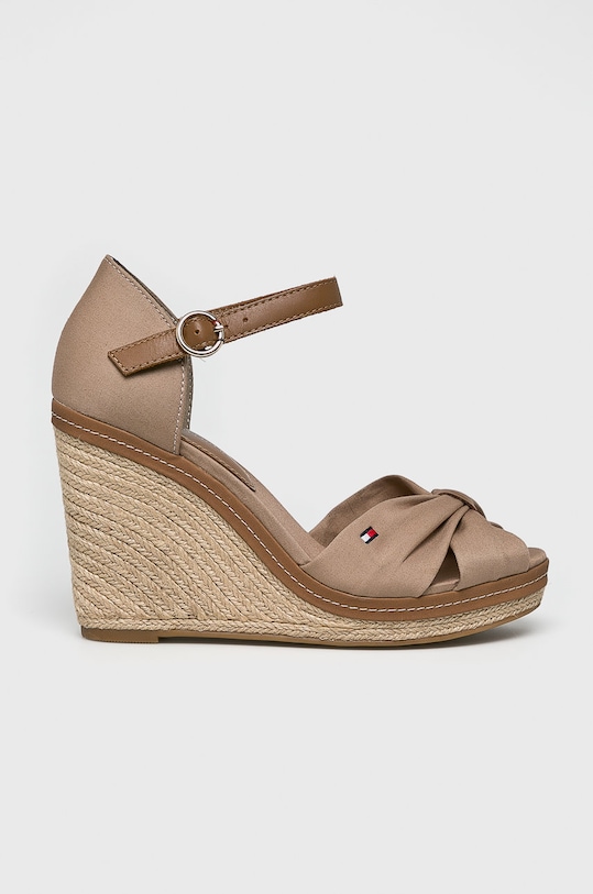 Tommy Hilfiger - Sandały FW0FW00905 powyżej 8 cm beżowy FW0FW00905