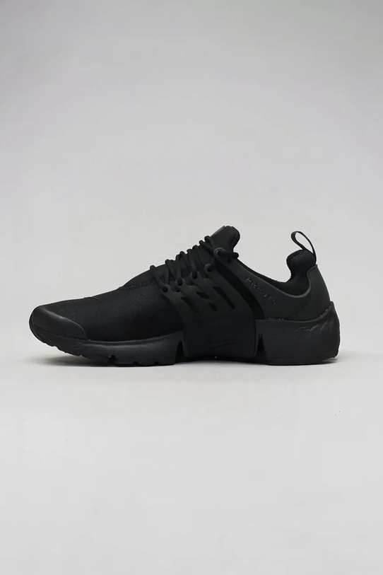Маратонки Nike Sportswear текстилен черен 848187.011