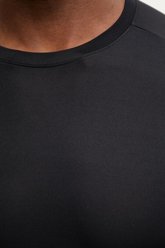Under Armour tricou 1216007 negru