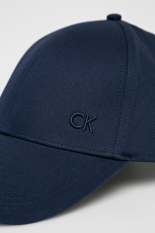 Akcesoria Calvin Klein Jeans – Czapka K50K502533 granatowy