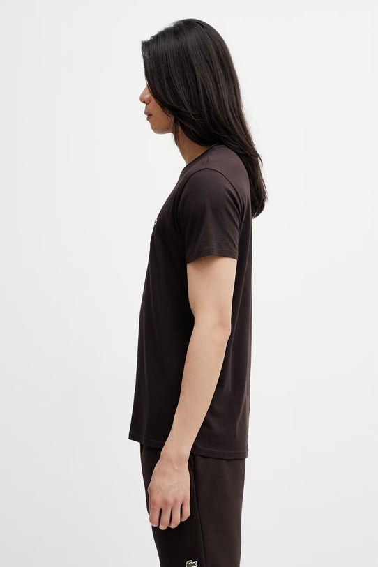 Lacoste тениска от памук мъжка TH6709 кафяв SS26