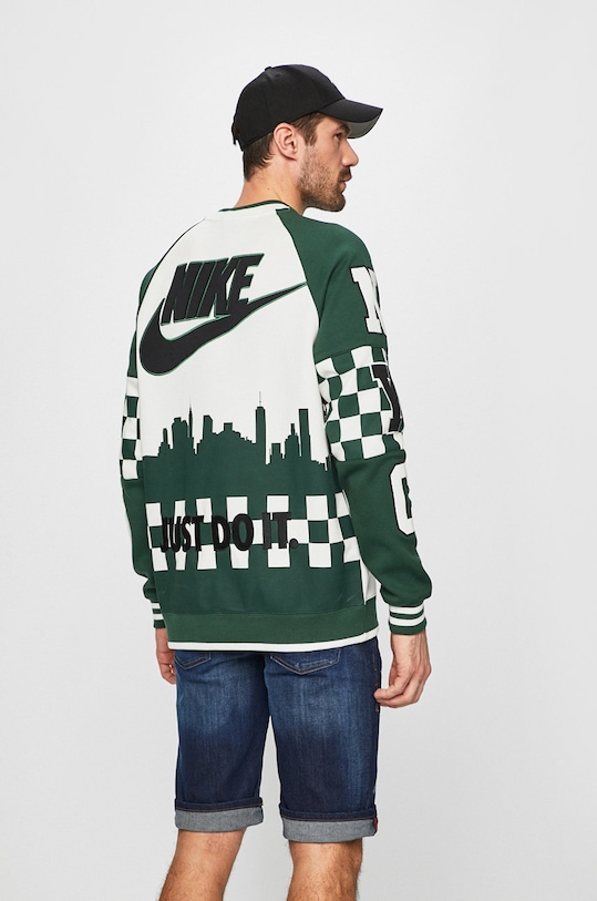 Дрехи Nike Sportswear - Суичър AR1983 зелен