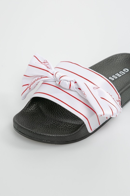 Obuwie Guess Jeans - Klapki E92Z03.BB00F biały