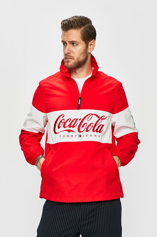Tommy Jeans - Rövid kabát x Coca-Cola DM0DM06849 piros SS19