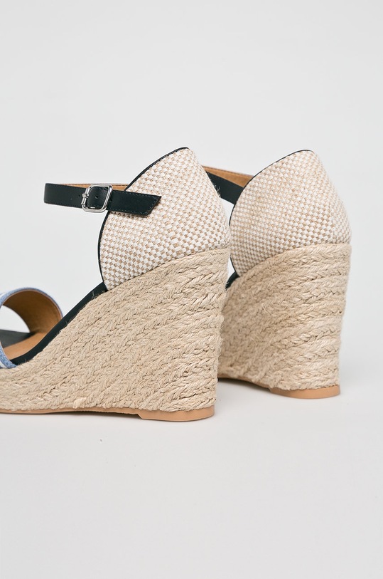 Obuv s. Oliver - Platformy 5.5.28315.22 tmavomodrá