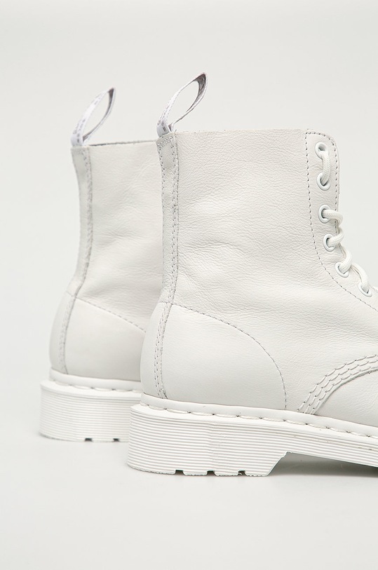 Boty Dr. Martens - Kožené workery 1460 Pascal 24480100 bílá