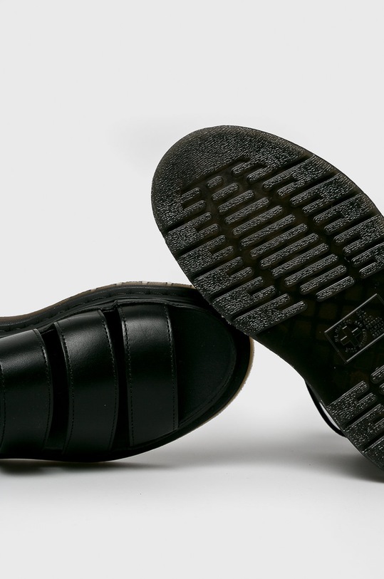 Kožené sandále Dr. Martens Clarissa II čierna 24477001