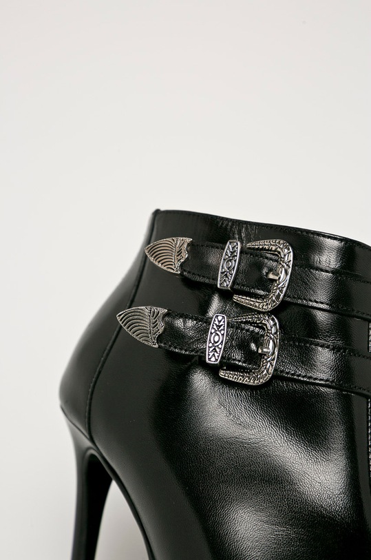 Solo Femme - Čižmy 26495.68.A19.000.13.00 čierna