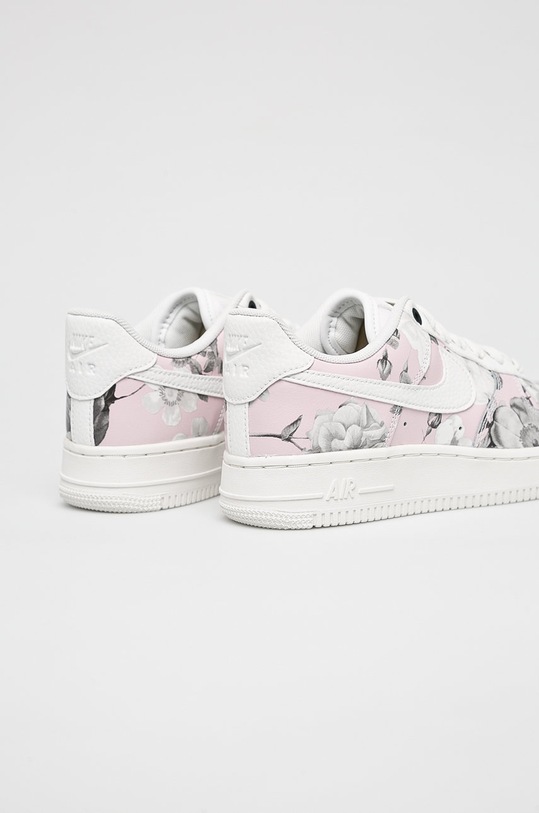Обувки Nike Sportswear - Обувки Air Force 1 07 Lxx AO1017.102 розов