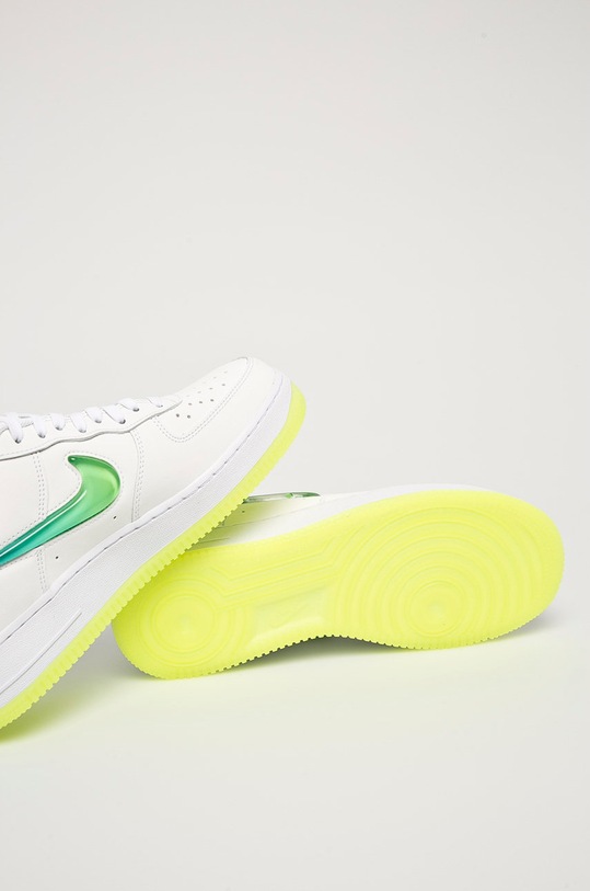 Обувки Nike Sportswear - Обувки Nike Air Force 1 07 Premium 2 AT4143 бял