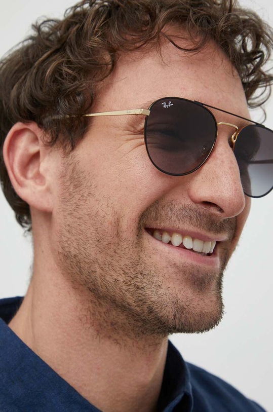 Slnečné okuliare Ray-Ban 0RB3589.90548G.55. zlatá