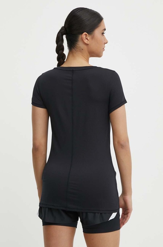 Ρούχα Under Armour - Μπλουζάκι 1328964 μαύρο