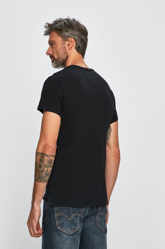 Дрехи Guess Jeans - Тениска M91I08.K6XN0 черен