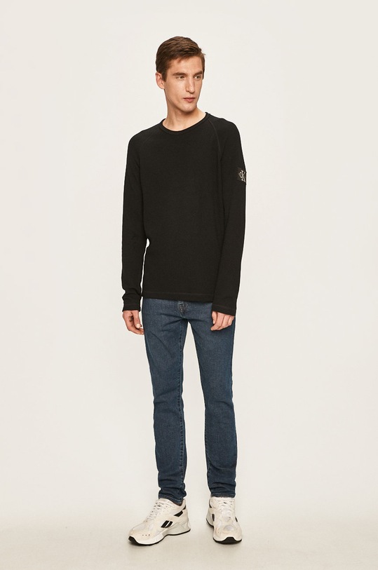 Calvin Klein Jeans - Tričko s dlouhým rukávem J30J314168 černá SS20