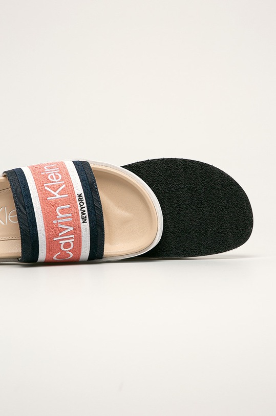 Boty Calvin Klein - Pantofle E7951 oranžová