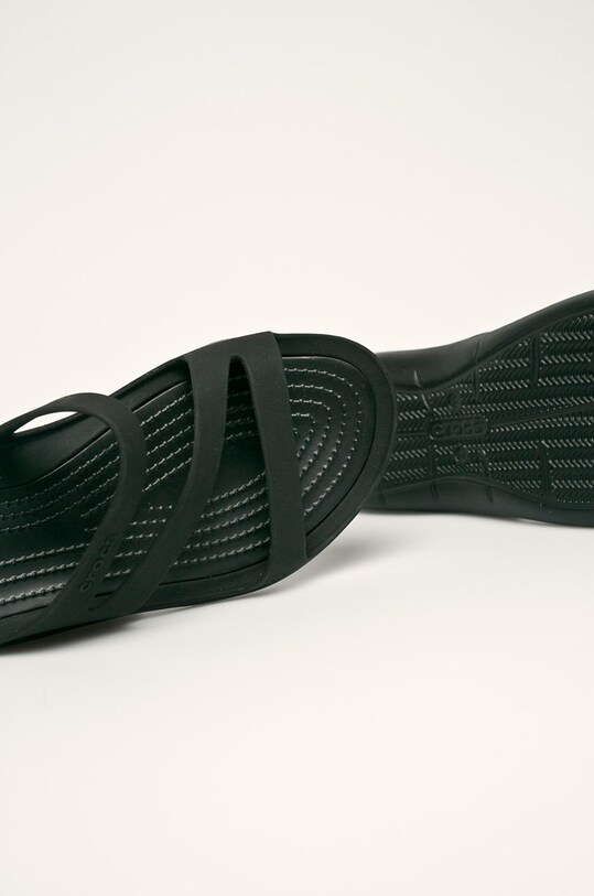 Crocs - Шлепанцы Swiftwater Sandal W чёрный SWIFTWATER.SAN.W.203998