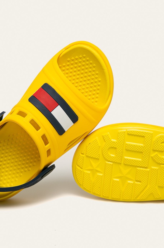 Tommy Hilfiger - Dětské sandály žlutá T3X2.30744.28.33