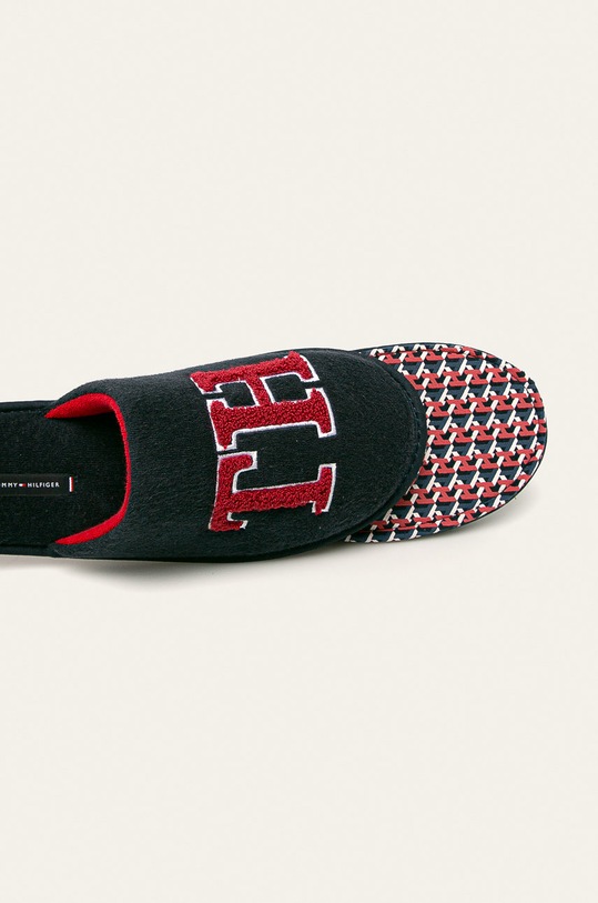 Încălțăminte Tommy Hilfiger - Papuci de casa FM0FM02616 bleumarin
