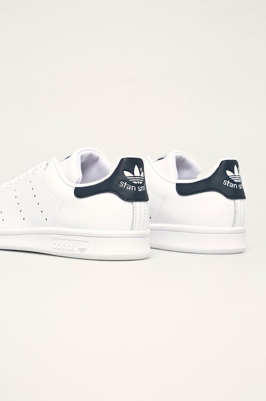 Boty Kožené boty adidas Originals Stan Smith S81020 bílá