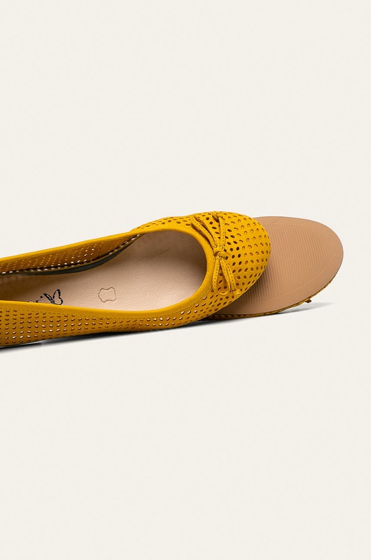 Caprice - Balerini de piele galben 9.9.22101.24.601