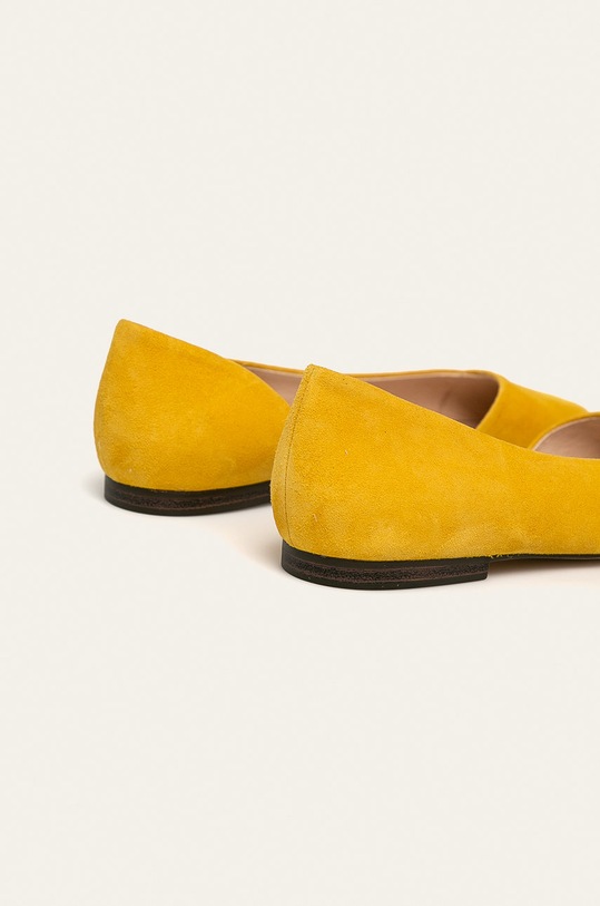Obuv Caprice - Kožené balerínky 9.9.24203.24.641 žltá
