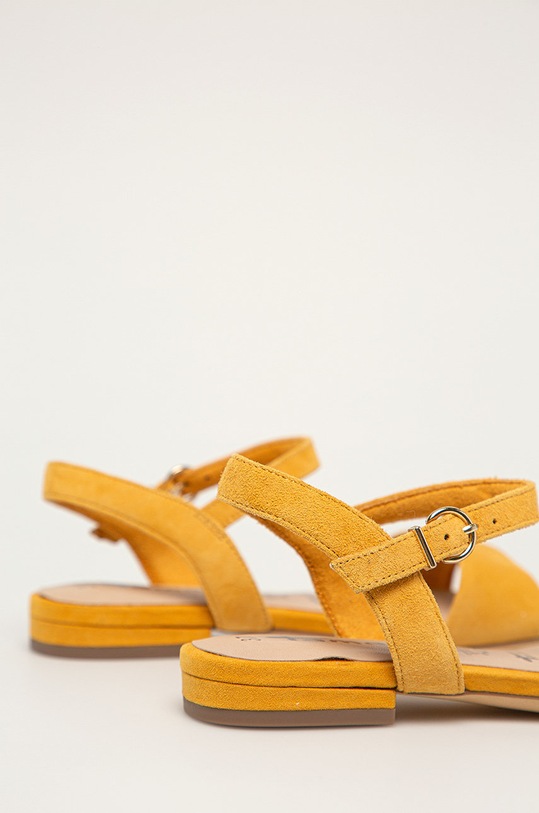 Încălțăminte Tamaris - Sandale de piele 1.1.28100.24.627 galben