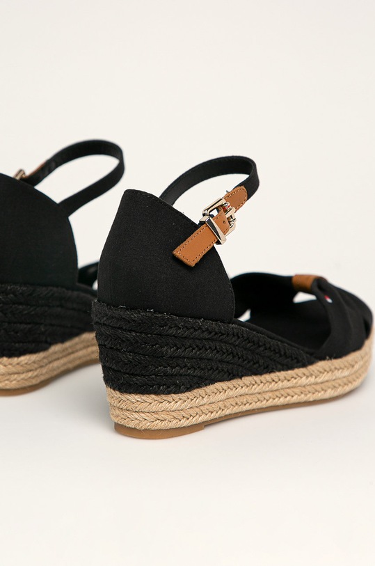 Sandále Tommy Hilfiger BASIC OPENED TOE MID WEDGE čierna FW0FW04785