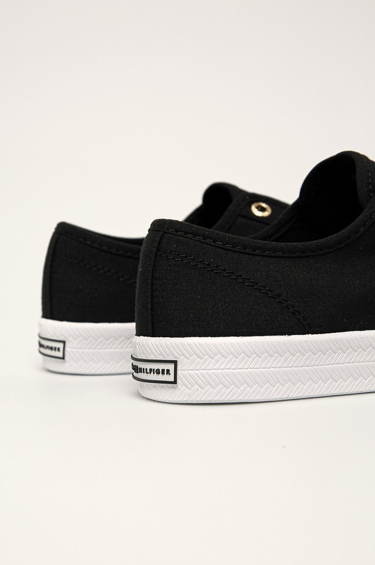 Obuwie Tommy Hilfiger - Buty FW0FW04848 FW0FW04848 czarny