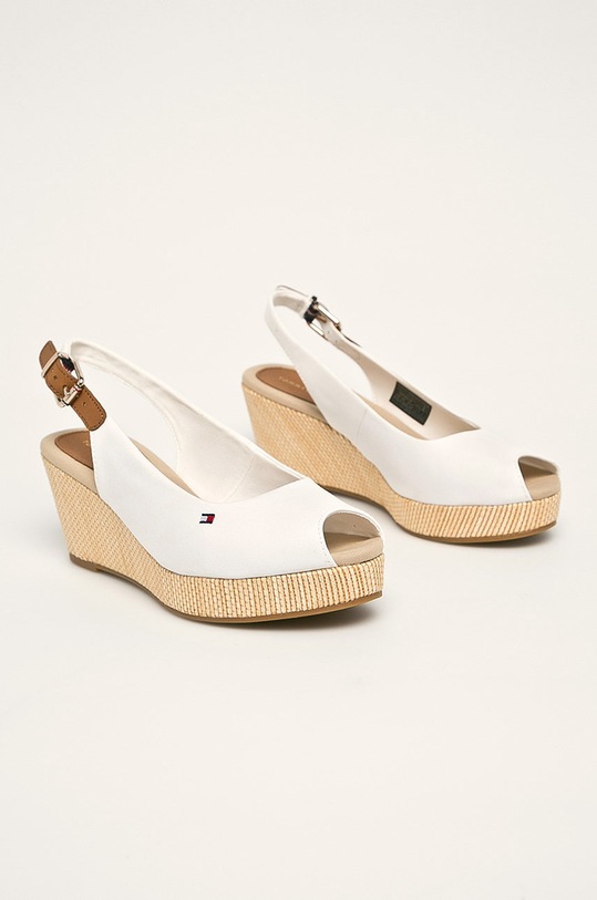 Tommy Hilfiger - Σανδάλια ICONIC ELBA SLING BACK WEDGE FW0FW04788 λευκό SS24