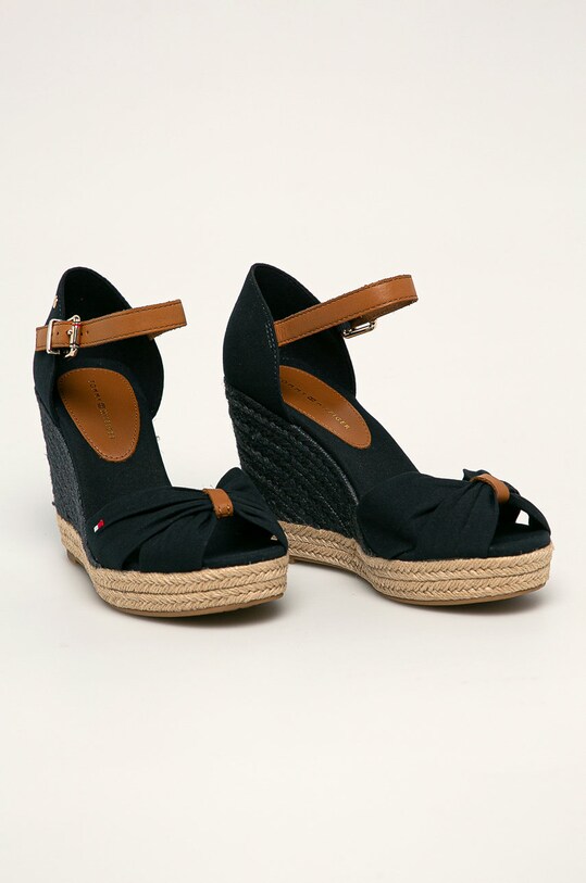 Tommy Hilfiger sandały BASIC OPENED TOE HIGH WEDGE FW0FW04784 granatowy SS24