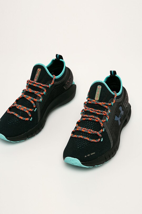 Under Armour - Boty Hovr Phantom SE Trek 3023230 3023230 černá SS20